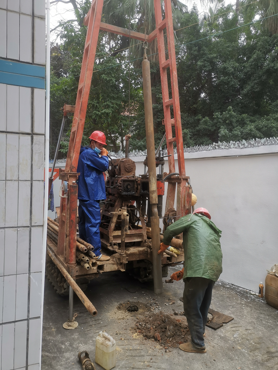 热烈庆祝南宁七星路一巷175号小区加装电梯开工大吉 - 新闻中心 - 接待会见豪门国际官网网站！
